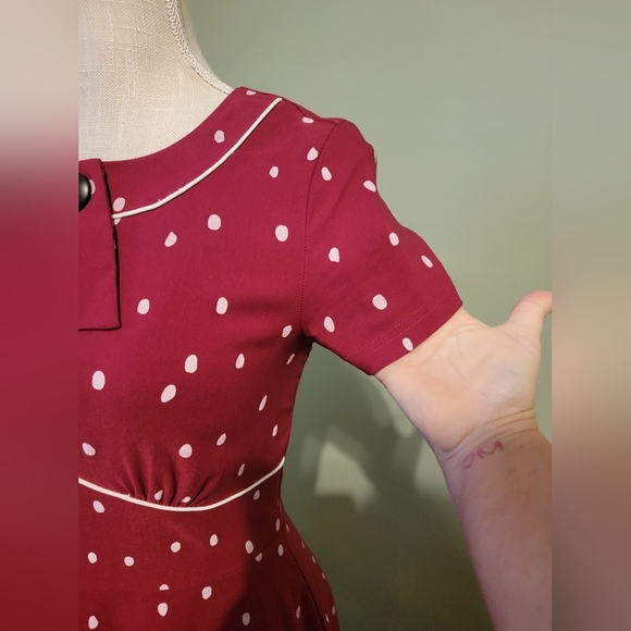 Gown Town Woman's Size Med Vintage Type Retro Dress Med - Picture 6 of 14